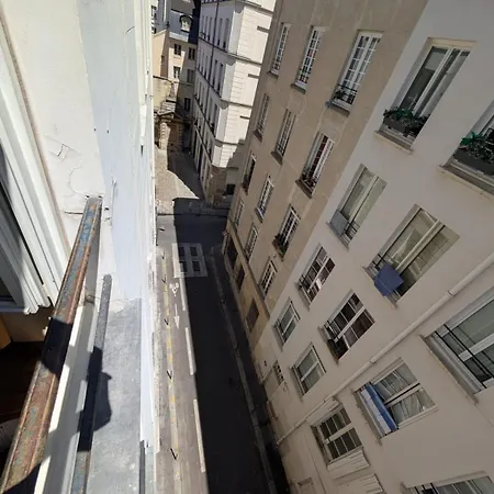 Sutdio Near The Place Des Vosges * Paris